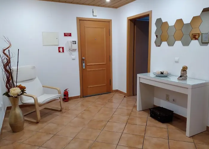 Casa De Appartamento *